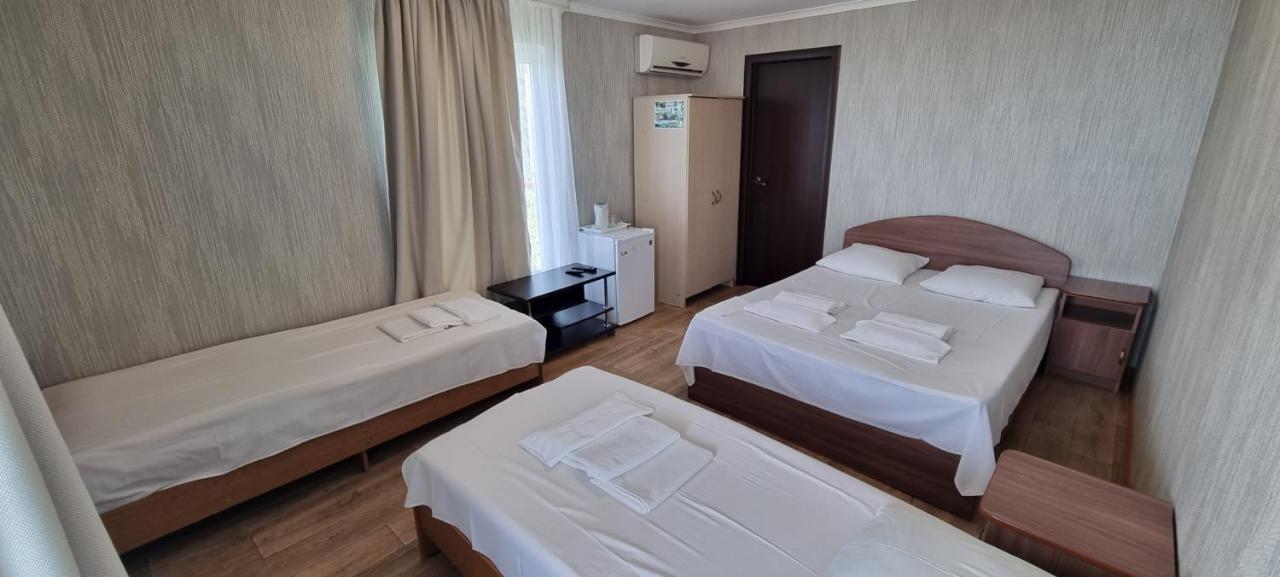 Hotel Ривер Гагра Exteriér fotografie
