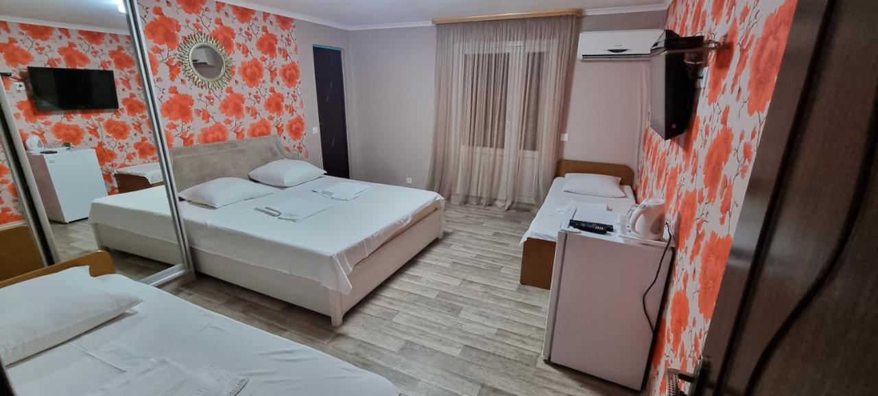 Hotel Ривер Гагра Exteriér fotografie