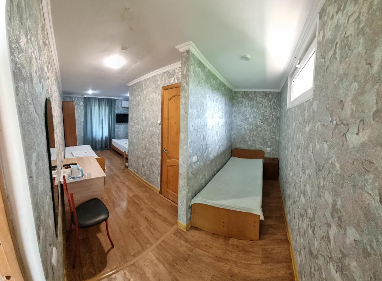 Hotel Ривер Гагра Exteriér fotografie