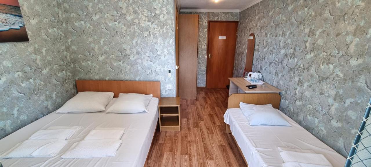 Hotel Ривер Гагра Exteriér fotografie