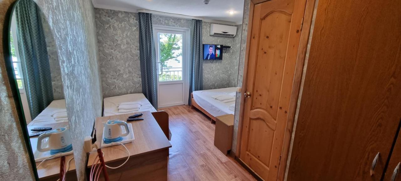 Hotel Ривер Гагра Exteriér fotografie